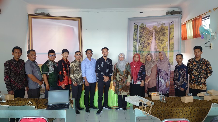 PELATIHAN SISTEM INFORMASI DESA