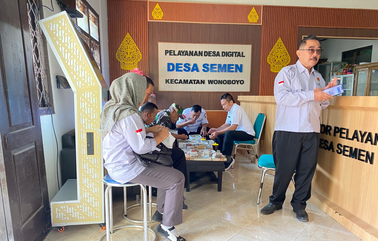 Desa Semen Dihadiri Tamu dari Kecamatan Wonoboyo untuk Persiapan Ujian Sekdes